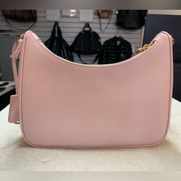 Prada Re-Edition 2005 Pink Alabaster Saffiano Leather Bag - Picture 2 of 16
